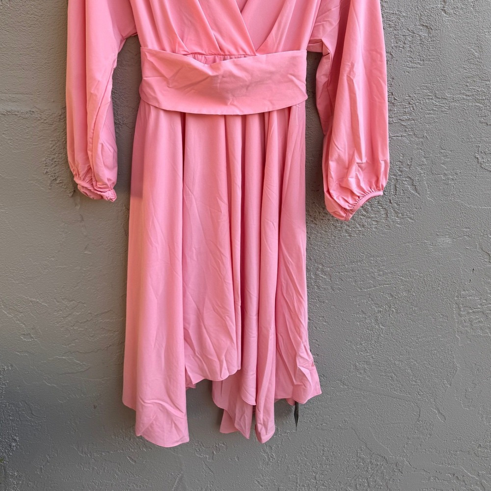 Halara NEW Womens Pink Long Sleeve Flowy Pleated Dress MED Athlesiure Coquette - Picture 2 of 8